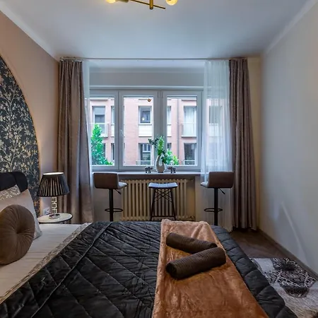 Apartment Stylish Quentin In The King Street Budapest